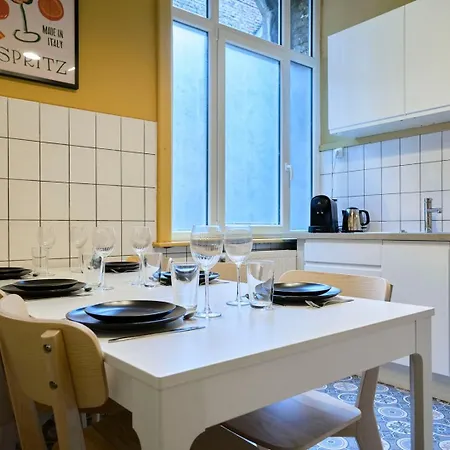 3 Bedroom Apartment, Close To All Amenities Lille Exterior photo