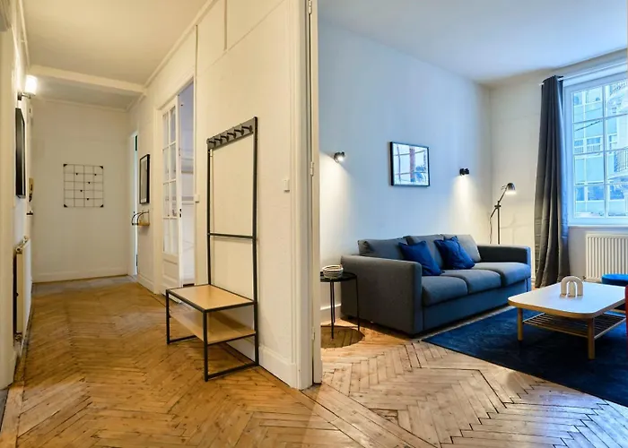 3 Bedroom Apartment, Close To All Amenities