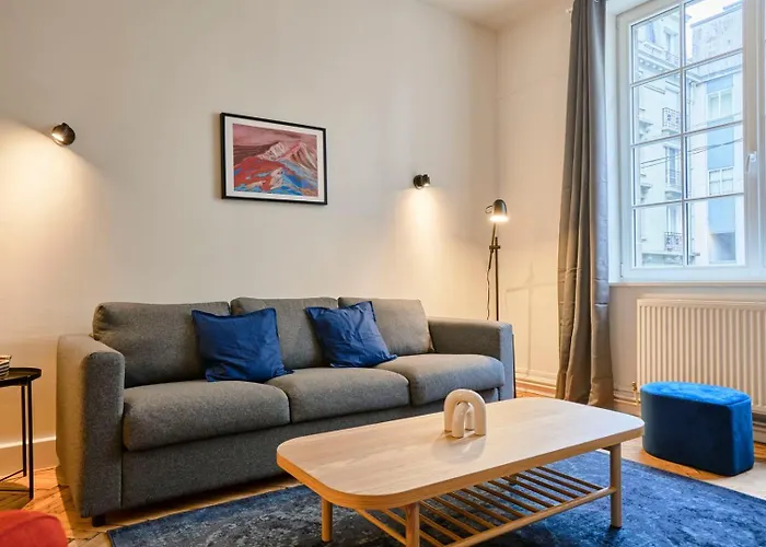 3 Bedroom Apartment, Close To All Amenities